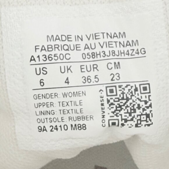 Converse Women's Embroidered White Red Heart/Rose High Top Sneakers Size 6 NWOB - Picture 10 of 11